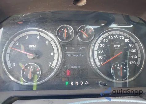 2009 Dodge Ram 1500 Slt/Sport/Trx z USA, uszkodzony, nr VIN 1D3HB13P79S717242